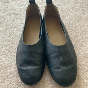 Everlane Day Glove Black Flats